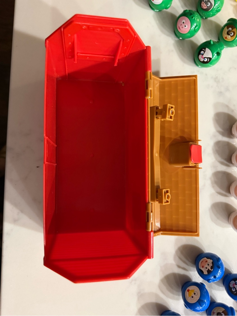Mattel UNO Moo! Preschool Board Game 100% COMPLETE With Barn Animals & Farmers - Picture 10 of 10